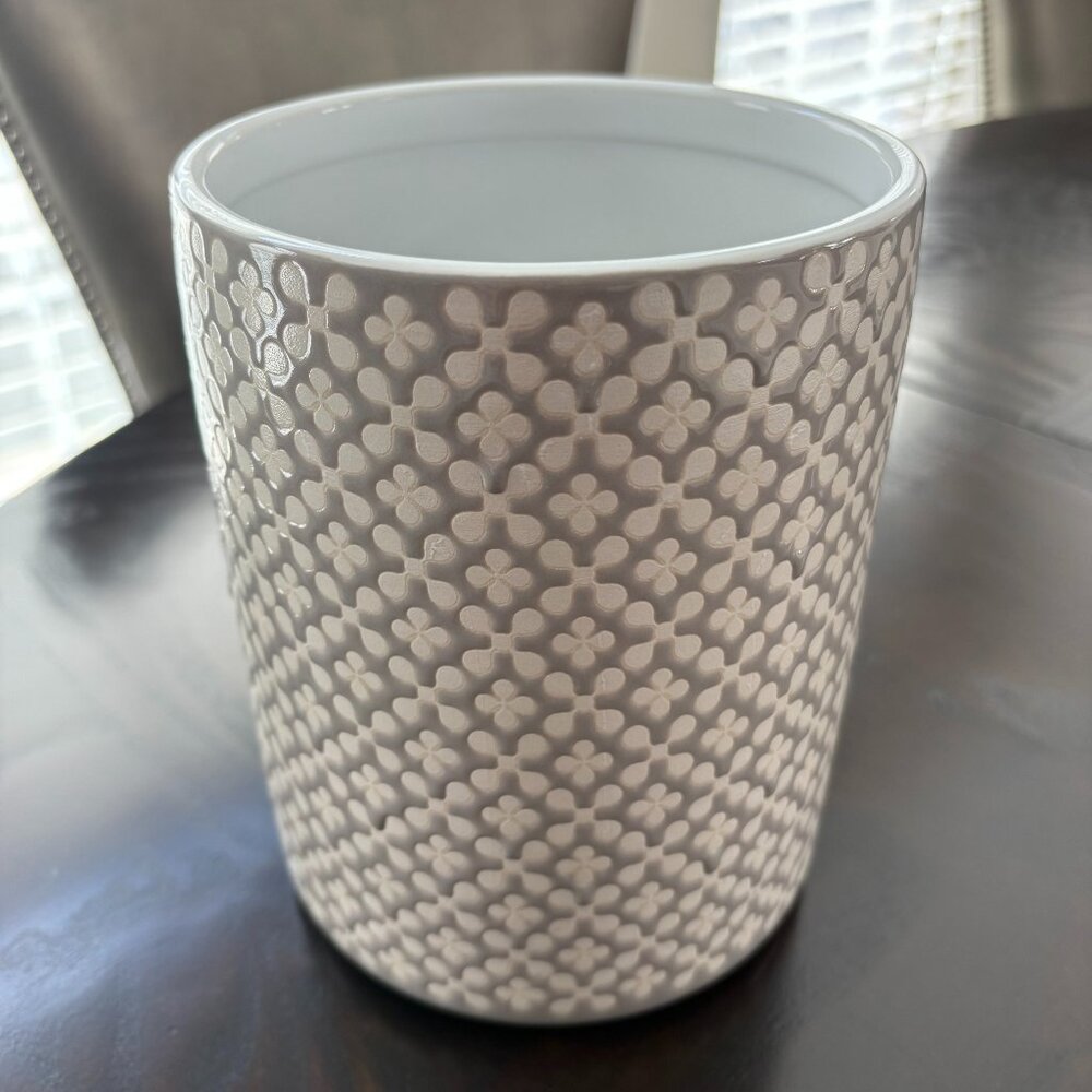 Kitchen Ceramic 7" Tall Utensil Holder by Terramoto Ceramic - Light Gray